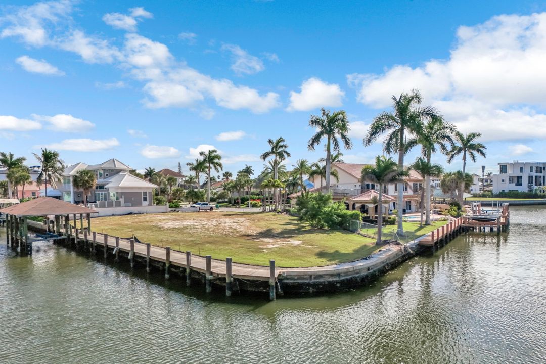 357 Germain Ave, Naples, FL 34108