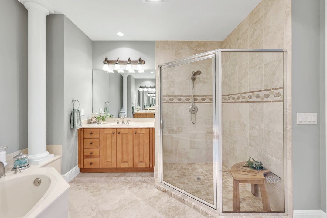 9225 Museo Cir  #103, Naples, FL 34114