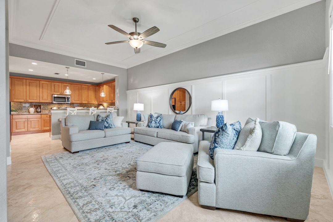 9225 Museo Cir  #103, Naples, FL 34114