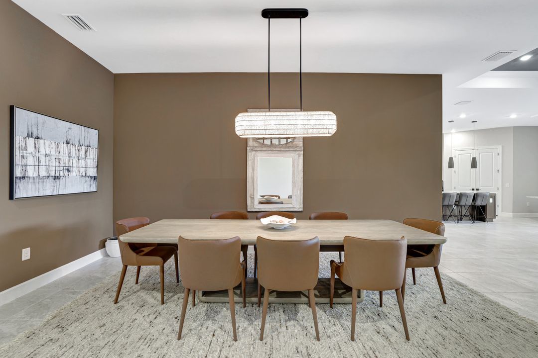 10112 Seaside Wy, Bonita Springs, FL 34135