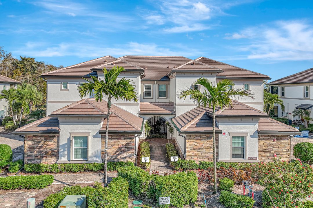 9550 Ironstone Terrace #201, Naples, FL 34120