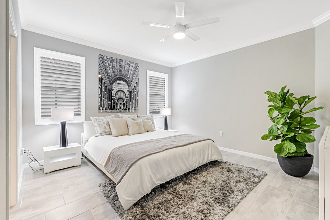 1603 Santiago Cir, Naples, FL 34113