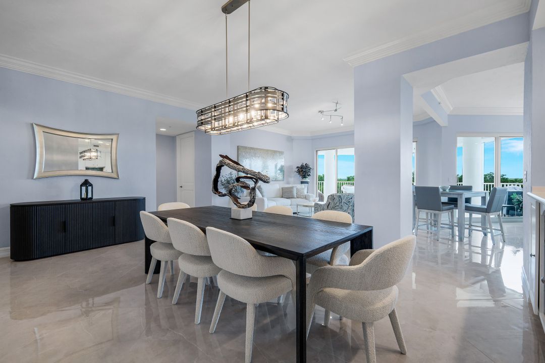 4811 Island Pond Ct #302, Bonita Springs, FL 34134