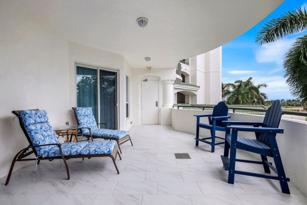 4811 Island Pond Ct #302, Bonita Springs, FL 34134