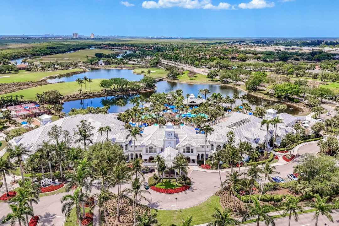 3344 Kumamoto Ln, Naples, FL 34114