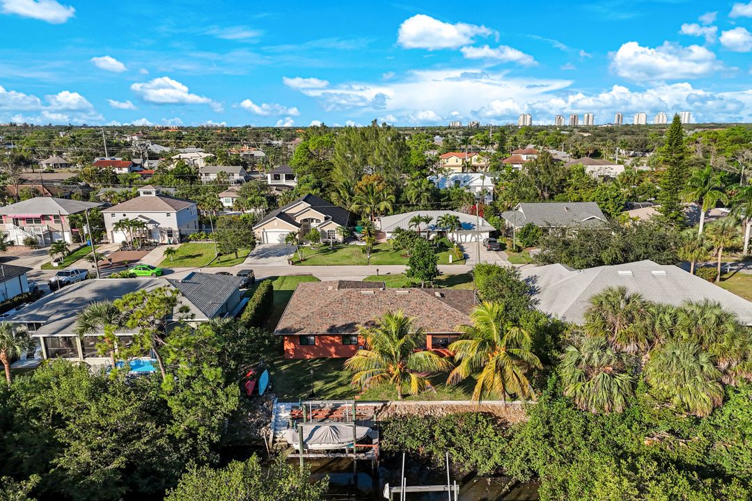 27065 Belle Rio Dr, Bonita Springs, FL 34135