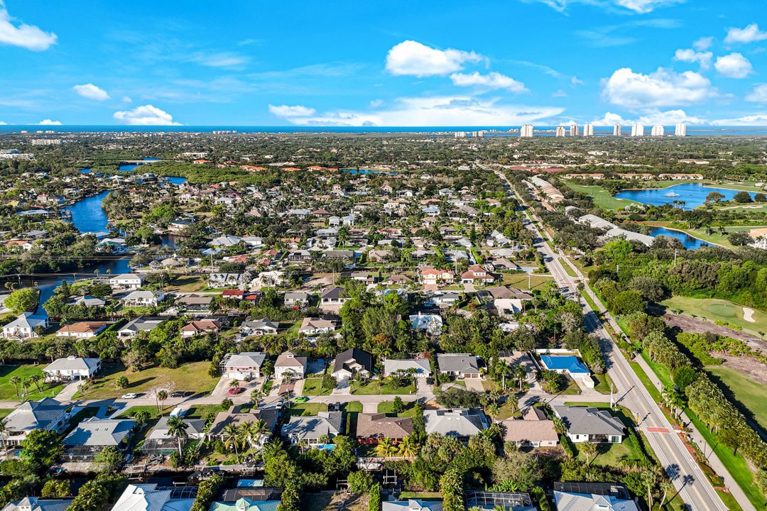 27065 Belle Rio Dr, Bonita Springs, FL 34135