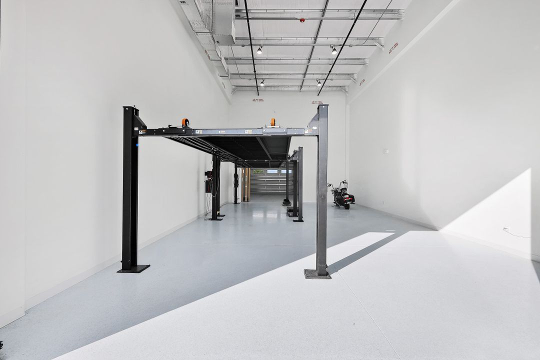 12300 Itec Pk Dr, Fort Myers, FL 33913