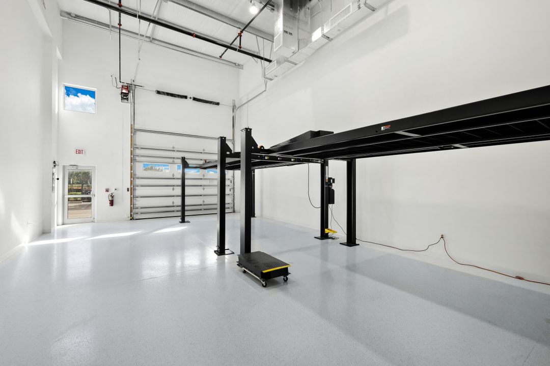 12300 Itec Pk Dr, Fort Myers, FL 33913