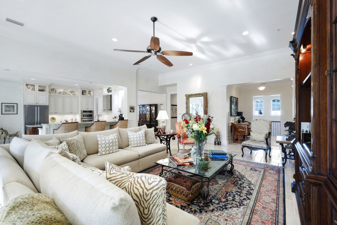 12014 Covent Garden Ct #202, Naples, FL 34120