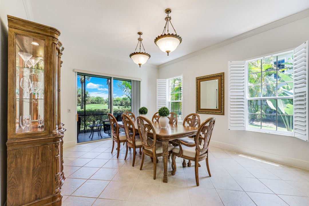 9002 Cascada Way #102, Naples, FL 34114