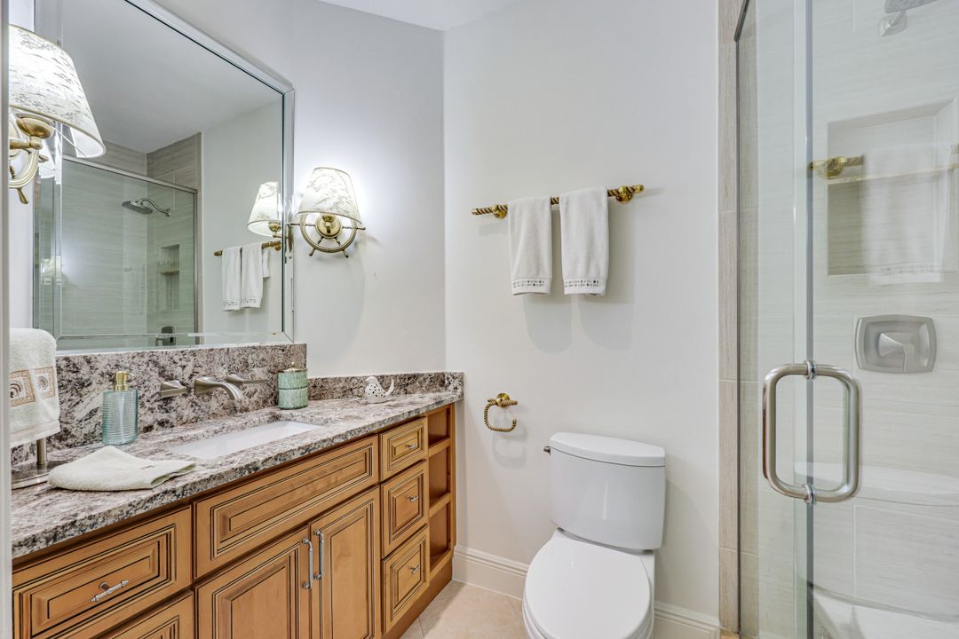 9002 Cascada Way #102, Naples, FL 34114