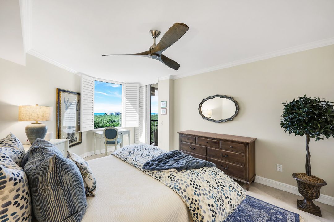 7225 Pelican Bay Blvd #604, Naples, FL 34108