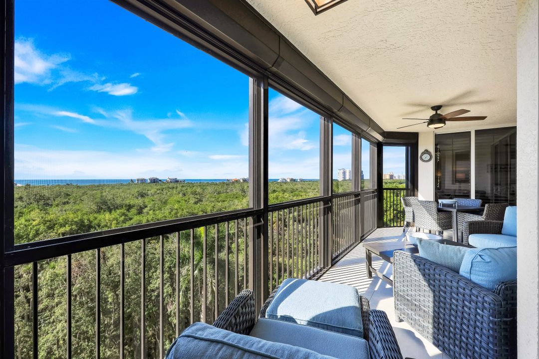 7225 Pelican Bay Blvd #604, Naples, FL 34108