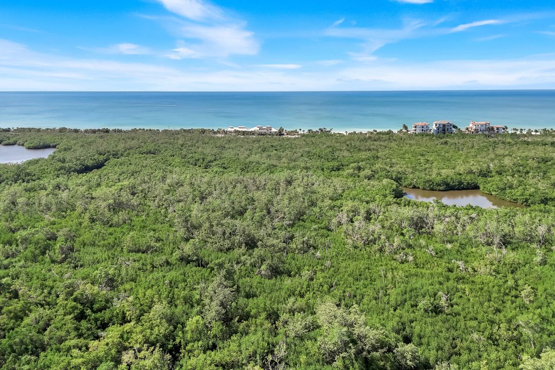 7225 Pelican Bay Blvd #604, Naples, FL 34108