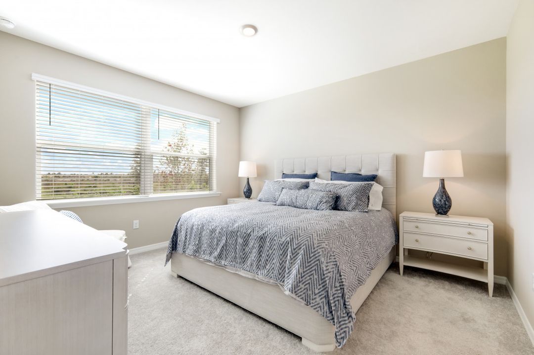 11811 Venetian Lagoon Dr #102, Fort Myers, FL 33913