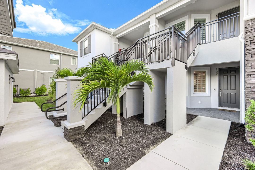11811 Venetian Lagoon Dr #102, Fort Myers, FL 33913