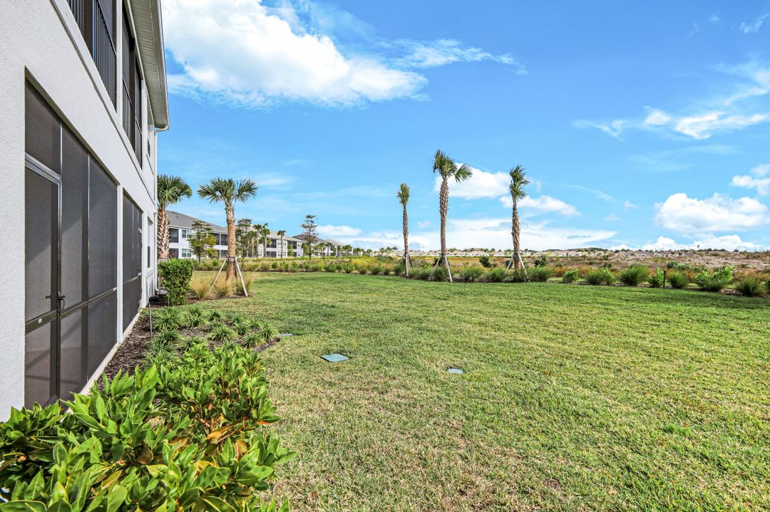 11811 Venetian Lagoon Dr #102, Fort Myers, FL 33913