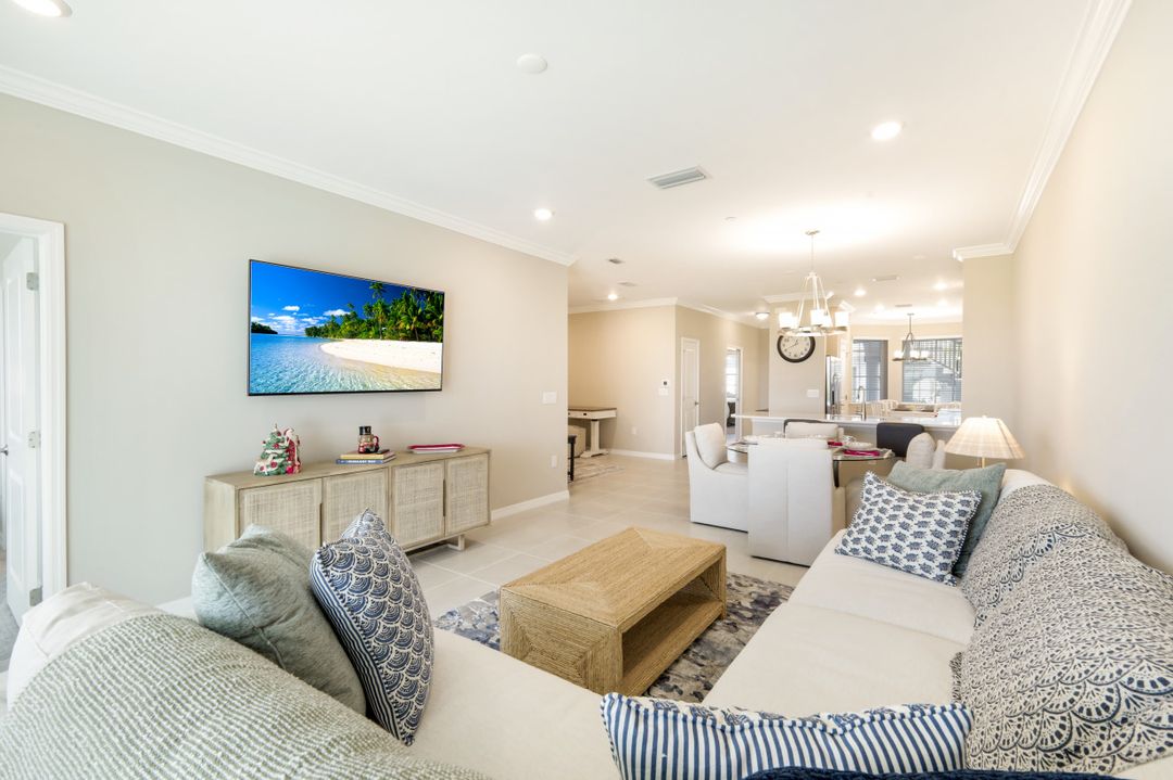 11811 Venetian Lagoon Dr #102, Fort Myers, FL 33913