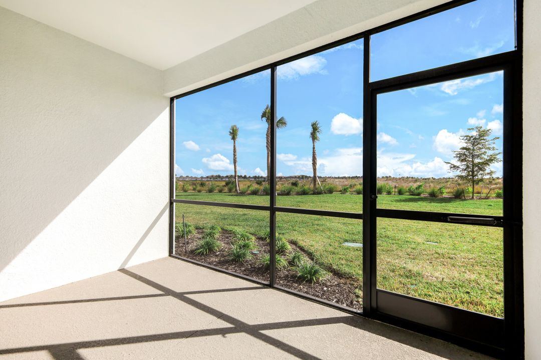 11811 Venetian Lagoon Dr #102, Fort Myers, FL 33913