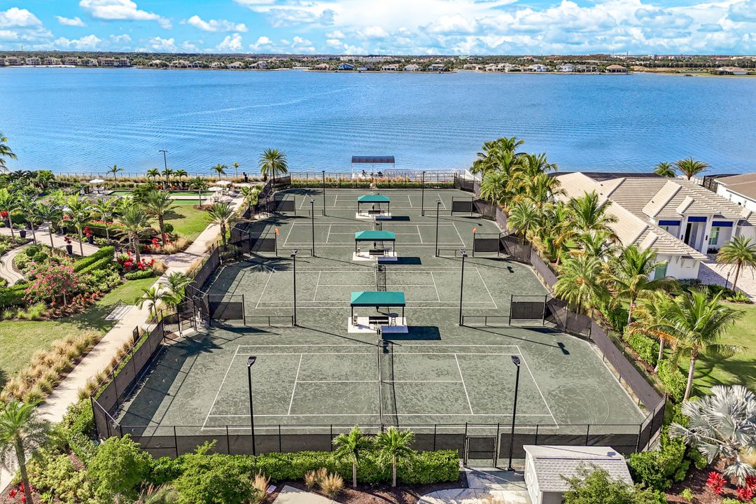 11811 Venetian Lagoon Dr #102, Fort Myers, FL 33913