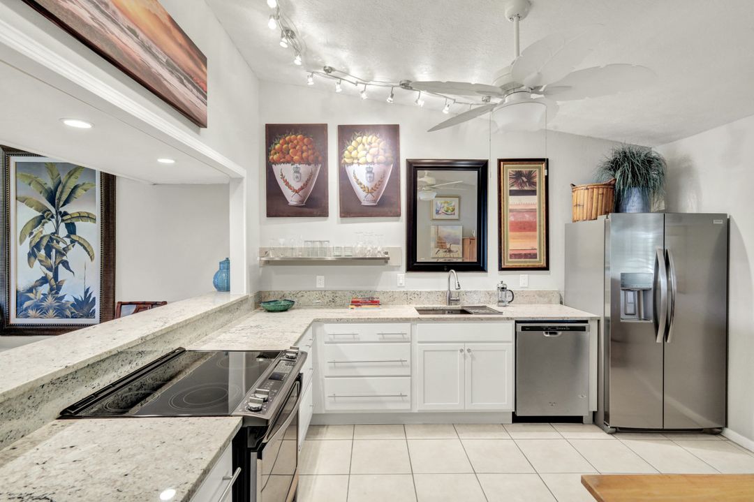 16710 Partridge Place Rd #201, Fort Myers, FL 33908