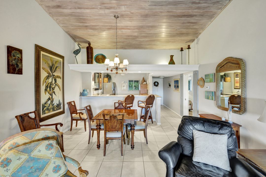 16710 Partridge Place Rd #201, Fort Myers, FL 33908