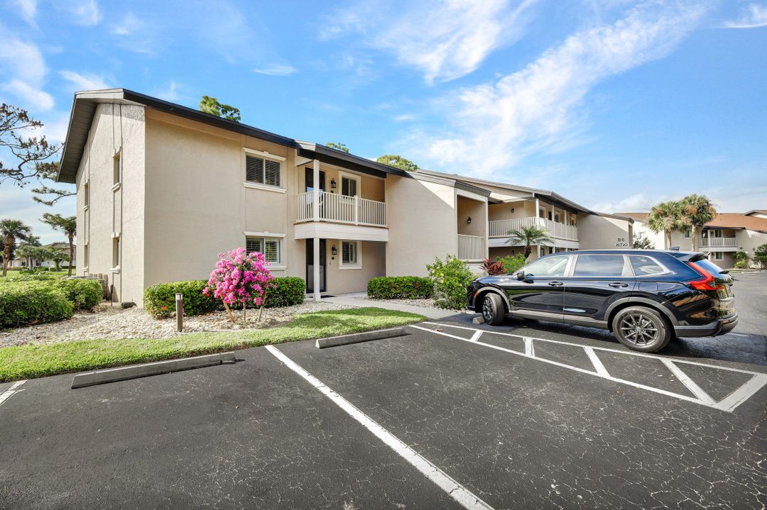 16710 Partridge Place Rd #201, Fort Myers, FL 33908