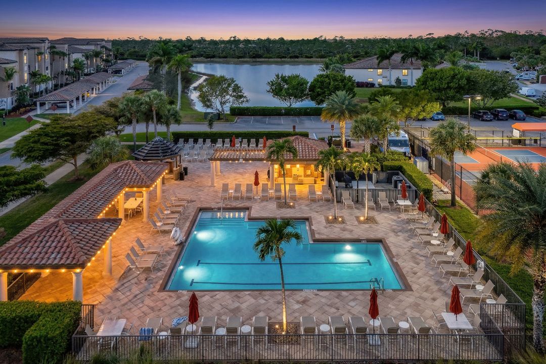 9554 Trevi Ct  #4726, Naples, FL 34113