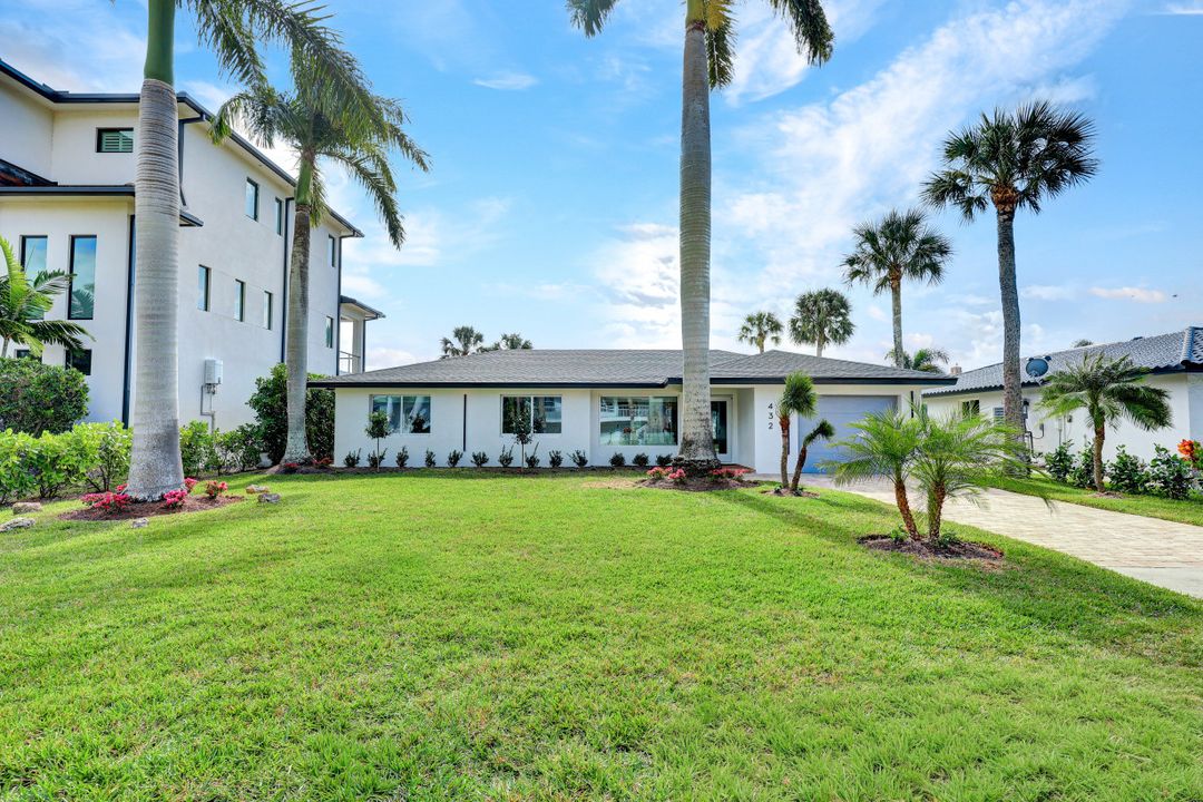 432 Oak Ave, Naples, FL 34108