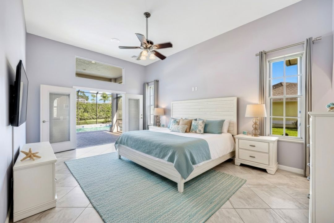 2035 Castle Garden Ln, Naples, FL 34110