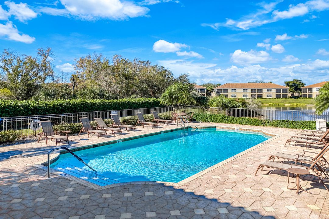 18921 Bay Woods Lake Dr #102, Fort Myers, FL 33908