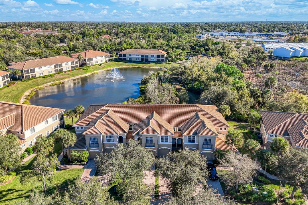 18921 Bay Woods Lake Dr #102, Fort Myers, FL 33908