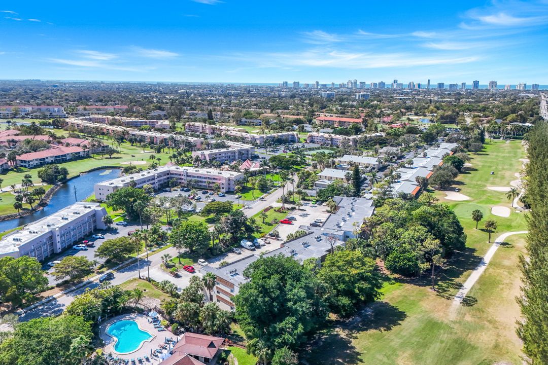 499 Forest Lakes Blvd #312, Naples, FL 34105