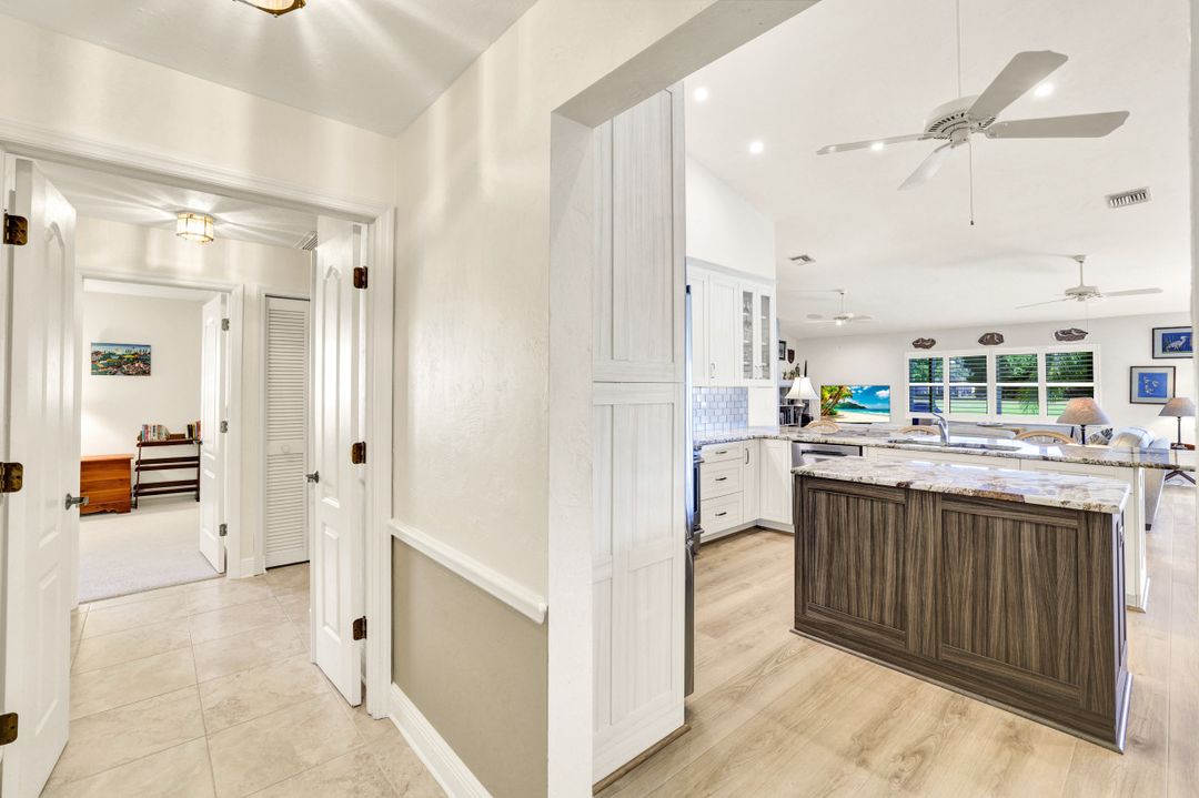 28415 Sombrero Dr, Bonita Springs, FL 34135