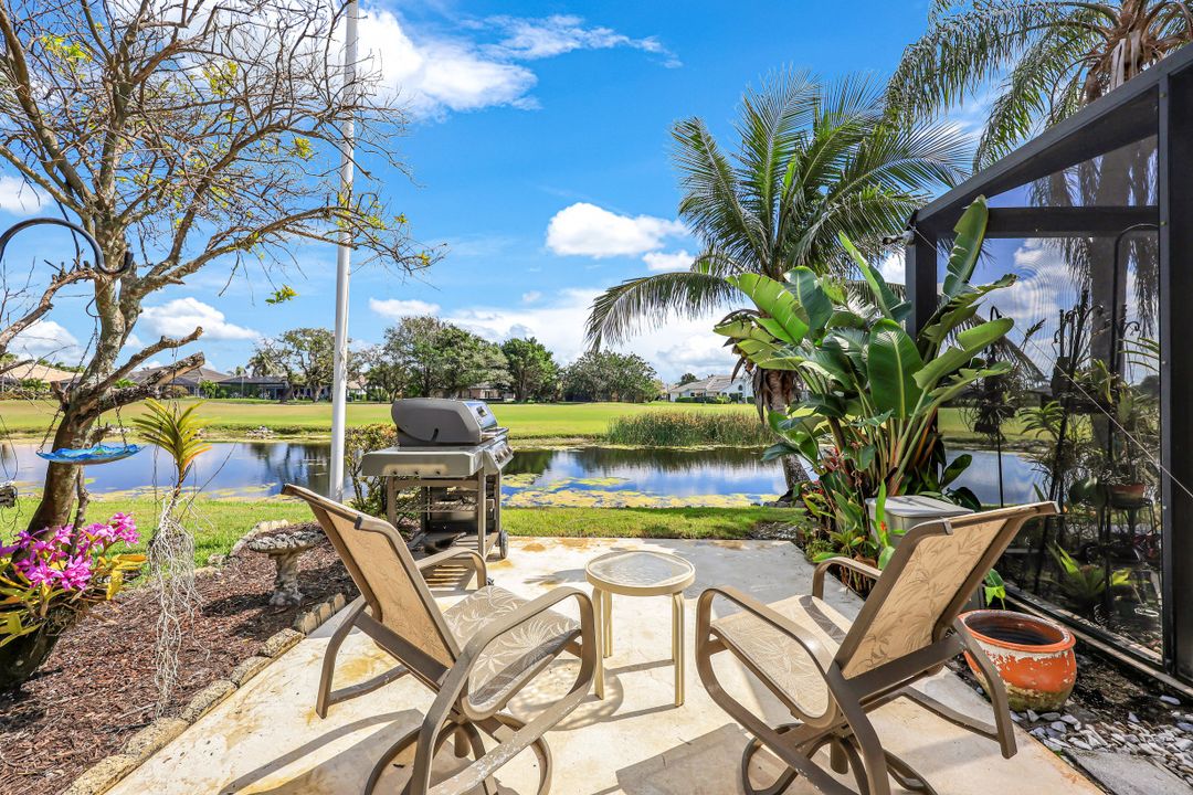 28415 Sombrero Dr, Bonita Springs, FL 34135