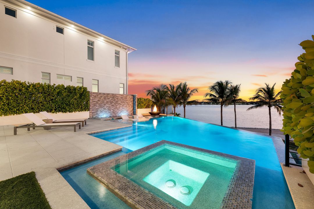 17835 Miromar Lakes Pkwy, Miromar Lakes, FL 33913