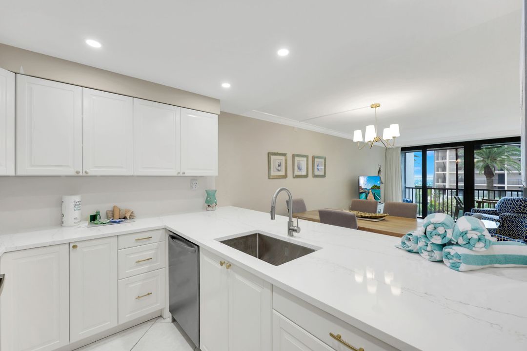 1501 Middle Gulf Dr #J 208, Sanibel, FL 33957