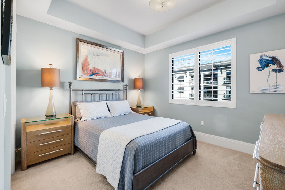 1035 3rd Ave S #406, Naples, FL 34102