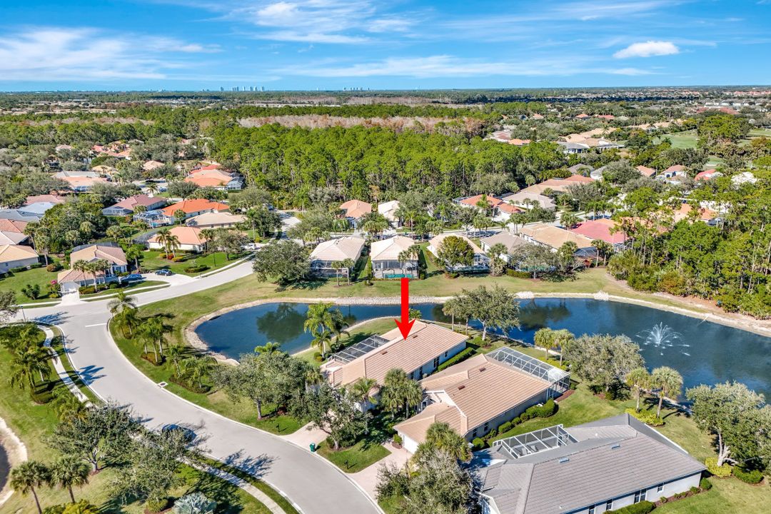 6151 Ashwood Ln, Naples, FL 34110