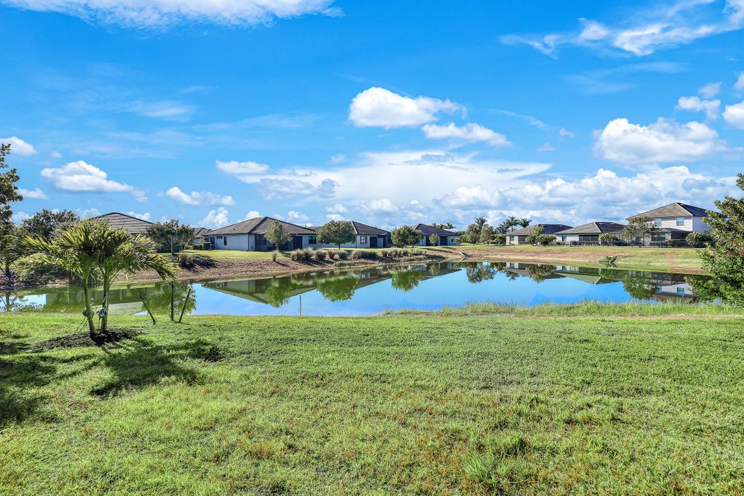 14021 Pine Lodge Ln, Fort Myers, FL 33913