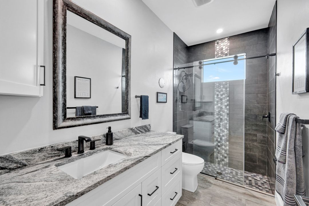 1909 SE 14th St, Cape Coral, FL 33990