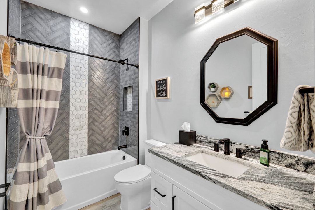 1909 SE 14th St, Cape Coral, FL 33990