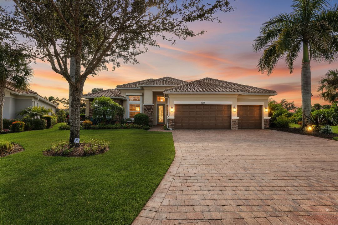 9180 Ores Cir, Naples, FL 34120