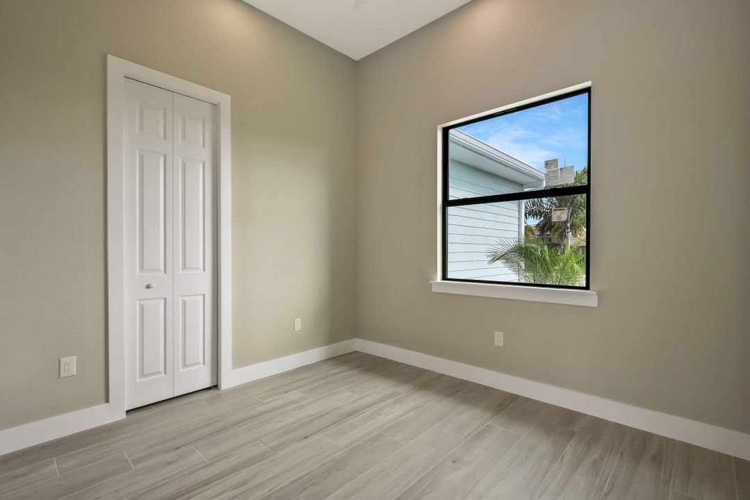 1412 Old Burnt Store Rd N, Cape Coral, FL 33993