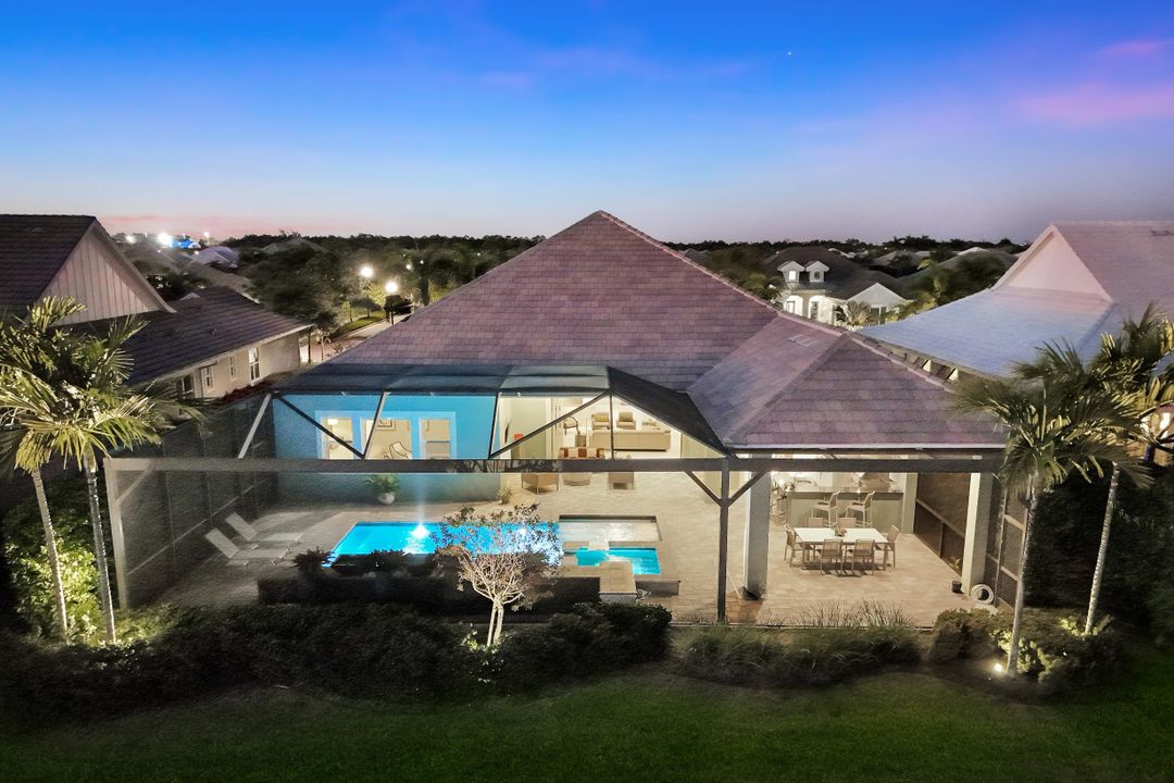 5750 Clarendon Dr, Naples, FL 34113