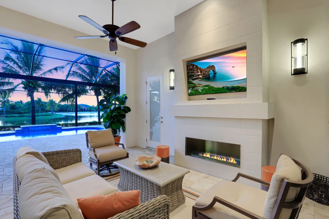 17490 Via Navona Way, Miromar Lakes, FL 33913