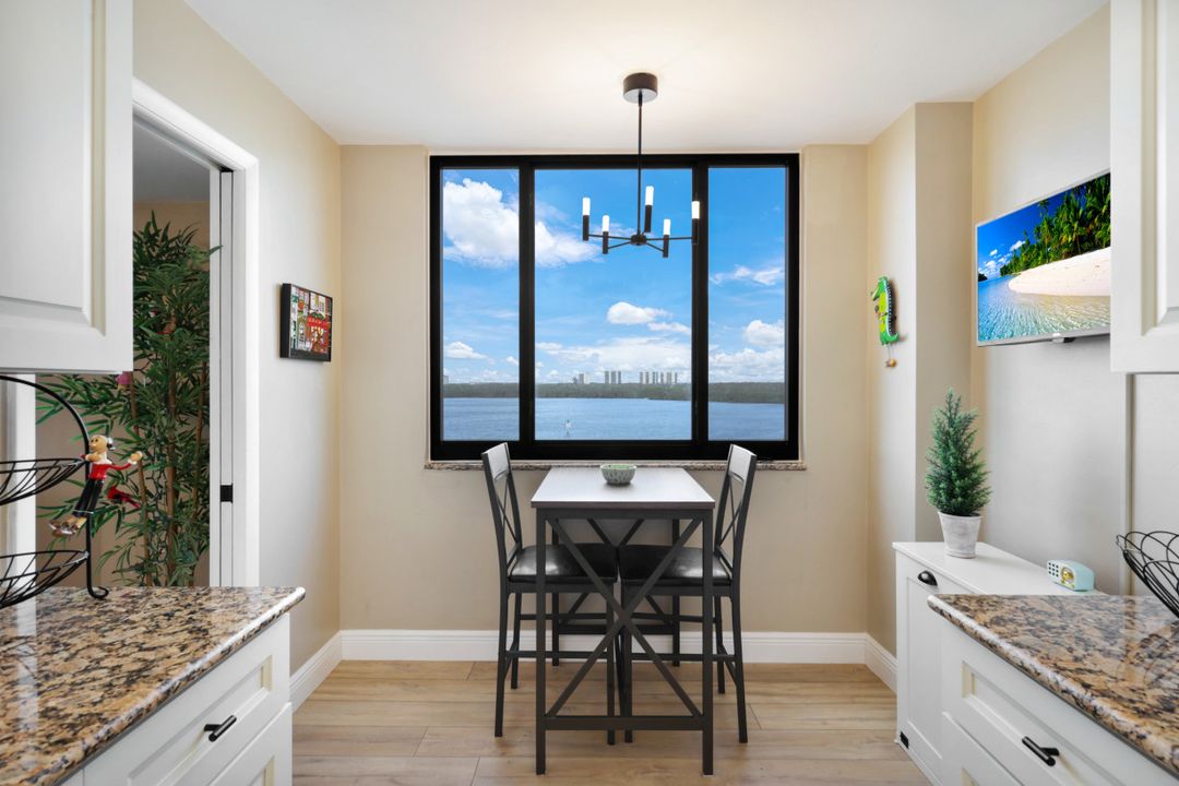 17 Bluebill Ave #206, Naples, FL 34108