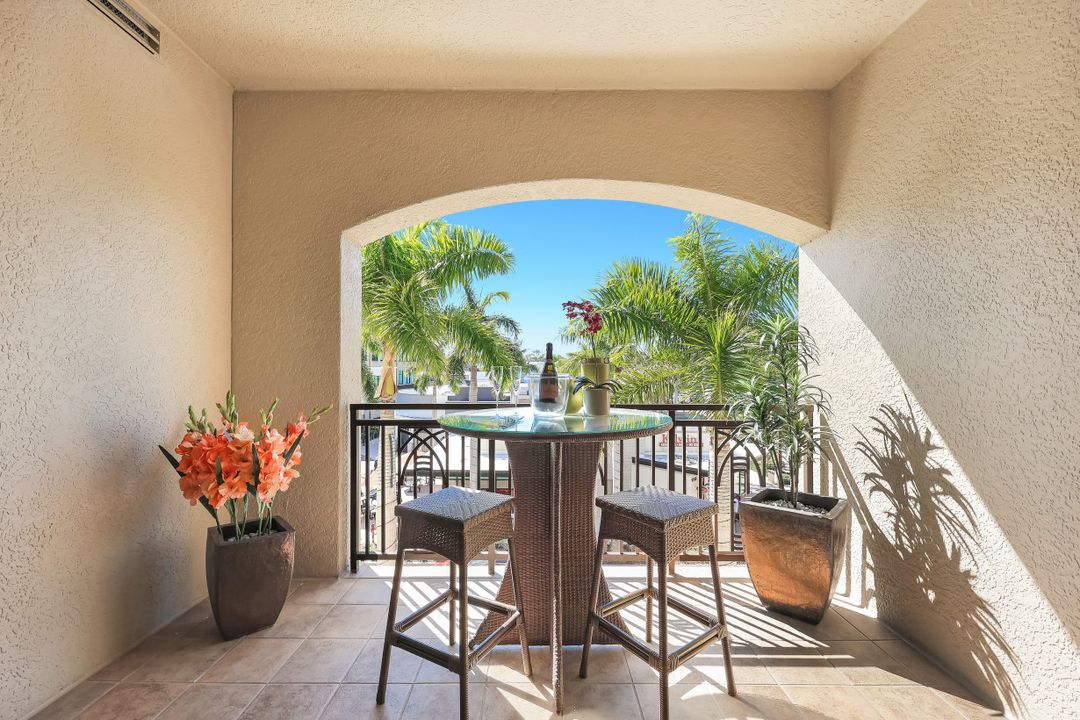 9115 Strada Pl #5314, Naples, FL 34108