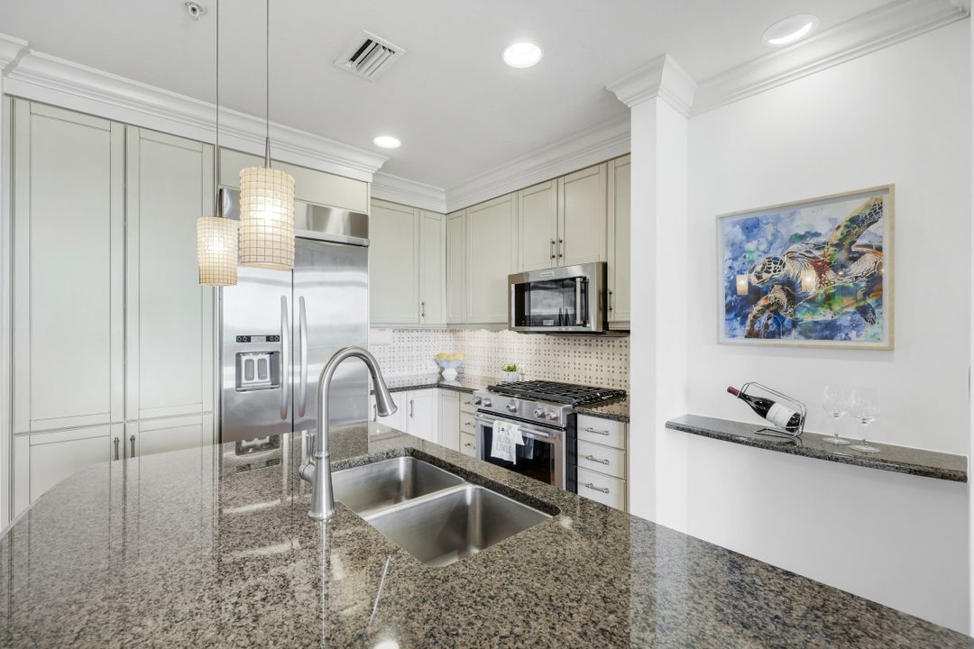 9123 Strada Pl  #7309, Naples, FL 34108